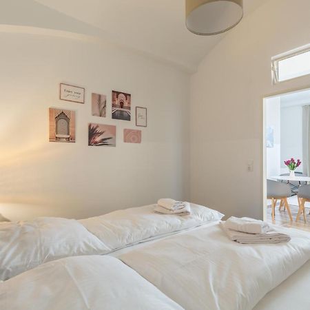 Xxxl Bed/ Free Parking/ Central Bécs Kültér fotó