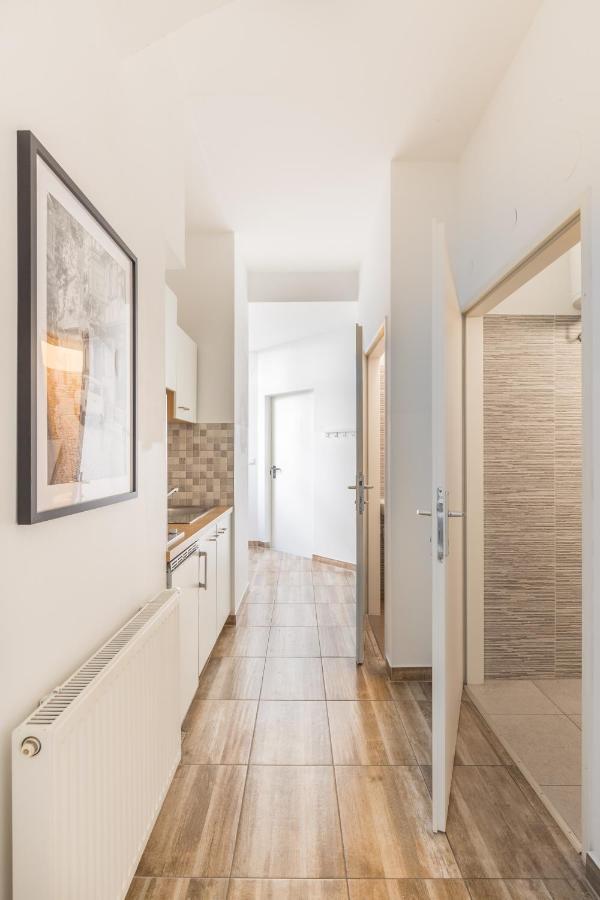 Xxxl Bed/ Free Parking/ Central Bécs Kültér fotó